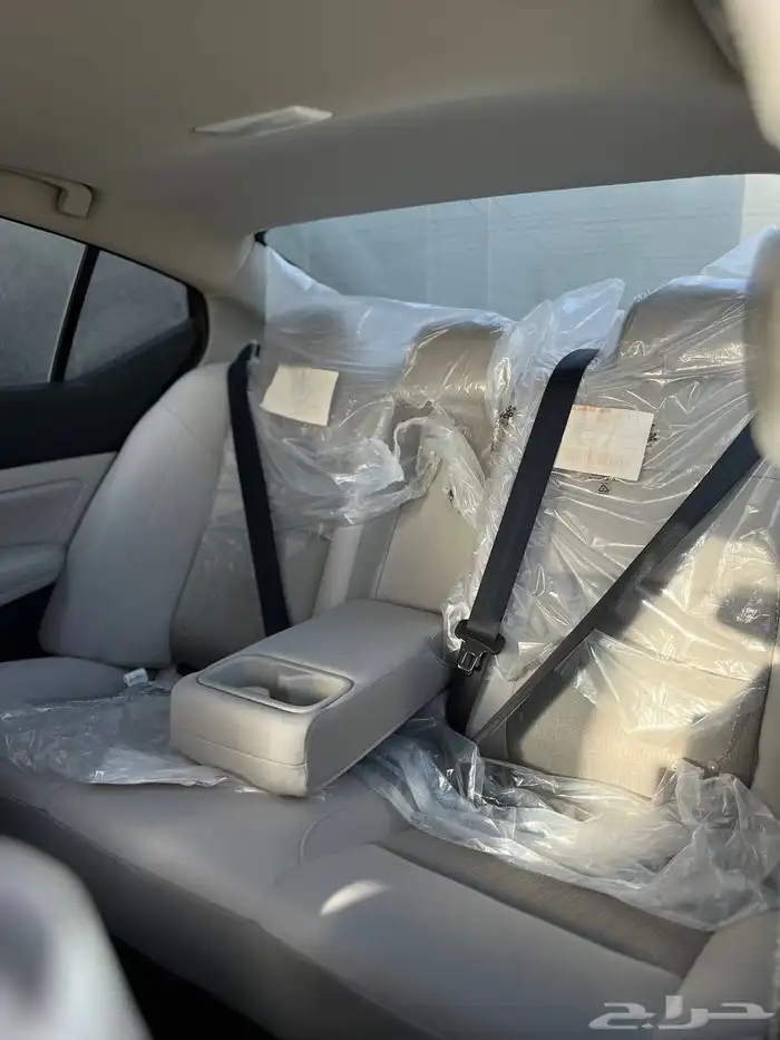 Nissan Altima black semifull option 4