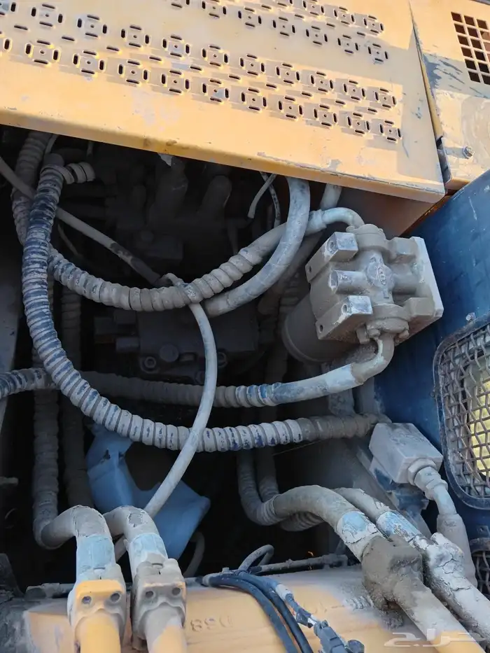 Hyundai Dash 7 excavator clean 3