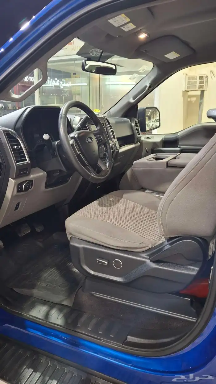 Ford F150 2017 model fully loaded 8