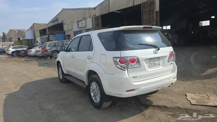 تايوتا فرتشنر 2015 1