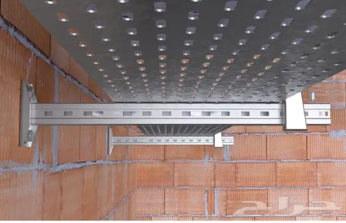 Fischer injection mortar 300T for anchoring elements in wall 3