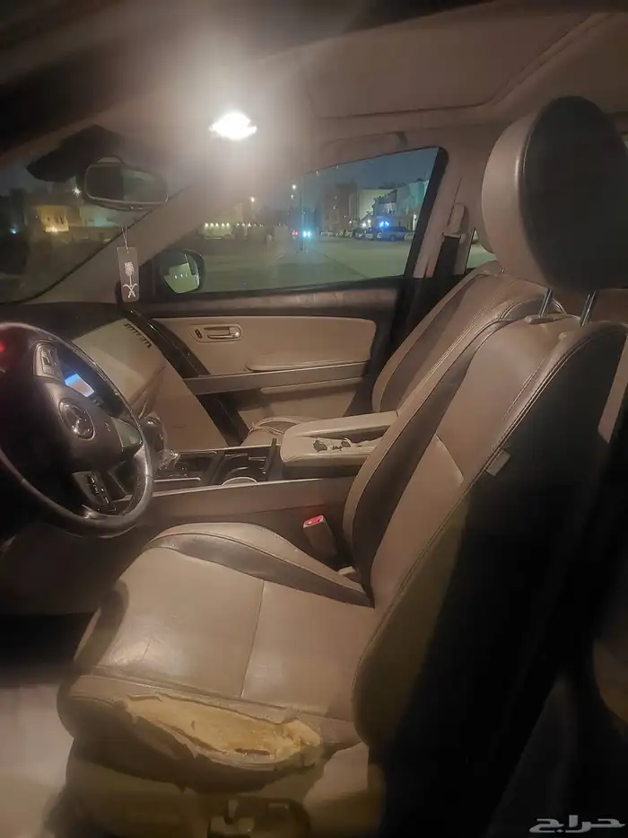 للبيع مازدا cx9 موديل 2012 4