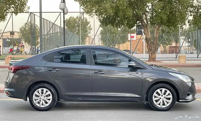 Hyundai Accent 2023 Standard Saudi 5
