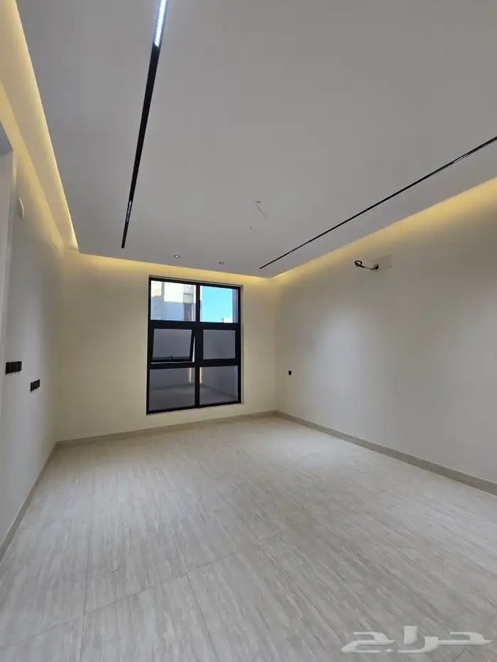 للبيع فيلا مودرن VIP دورين وملحق9غرف بأبها المحالة حي الزهور 7