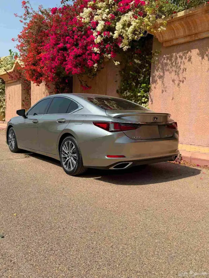 لكزس ES350 2020 2