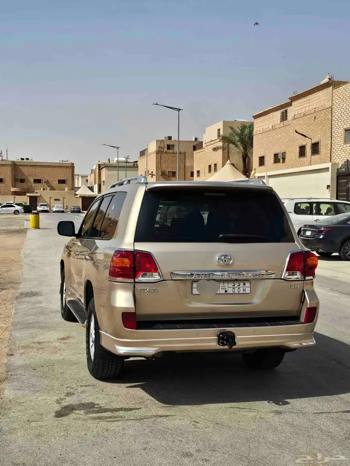 تيوتا لند كروز 5