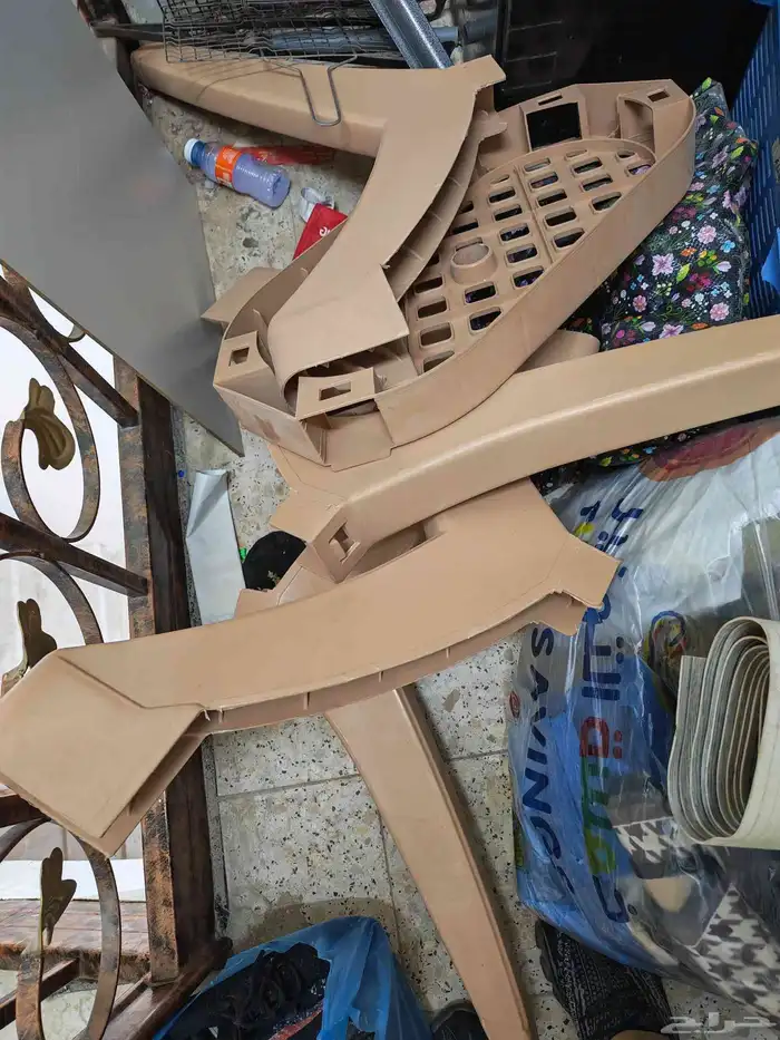 My sisters new dining table 3