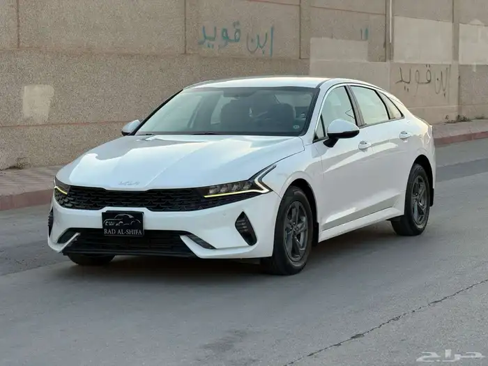 Kia K5 model 2022 1