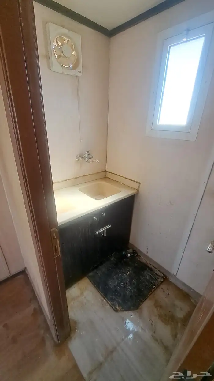 غرف بركس 6في 4 3