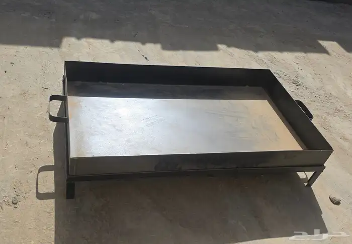 Portable charcoal grill 2