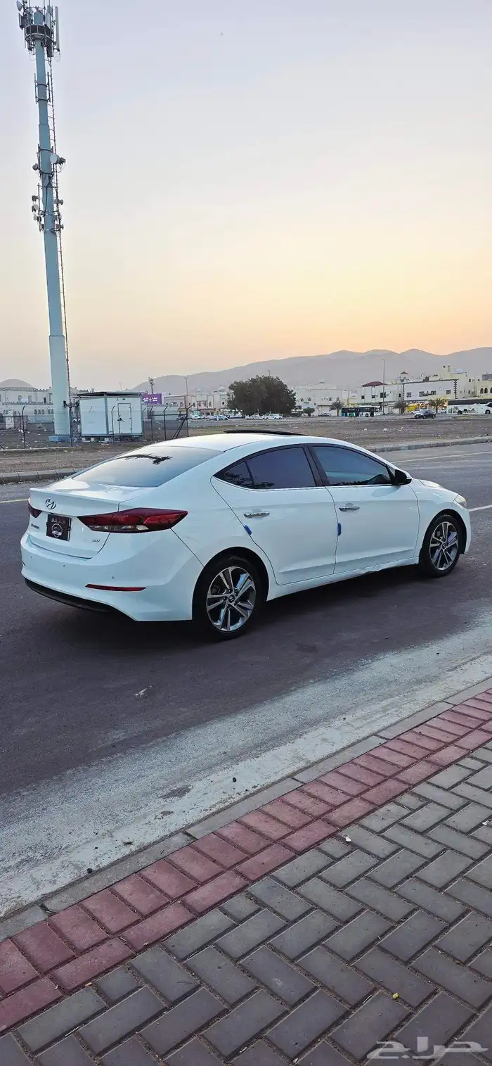 2018 Hyundai Elantra Full Option Key 4