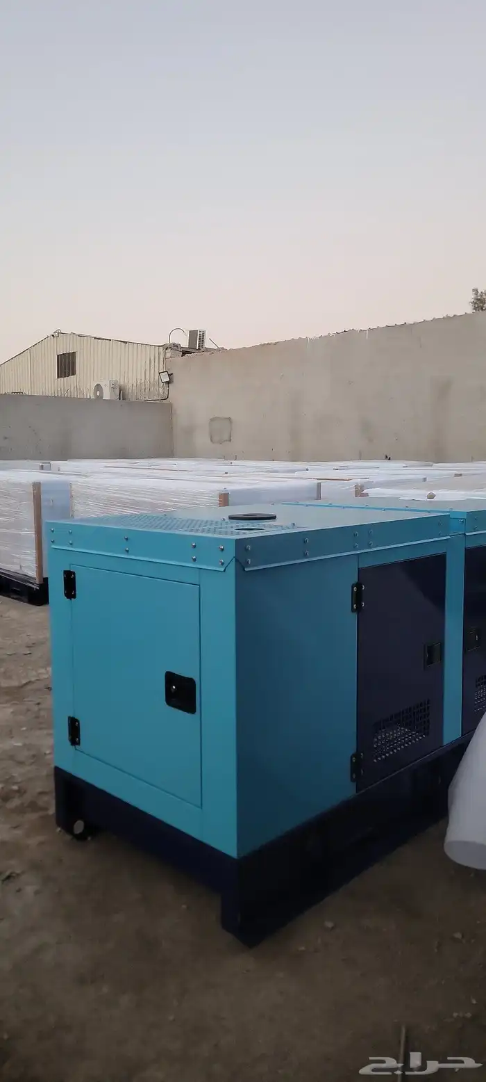 Electric generators with capacities of 50 kW and 100 kW 1