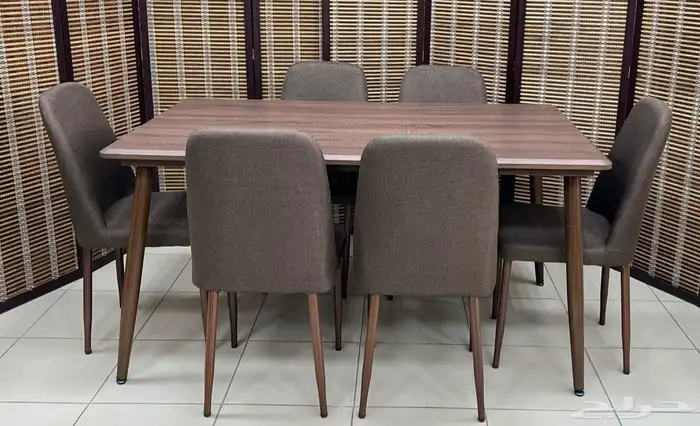 طاولات خشب روعه مع ارجل حديد 1