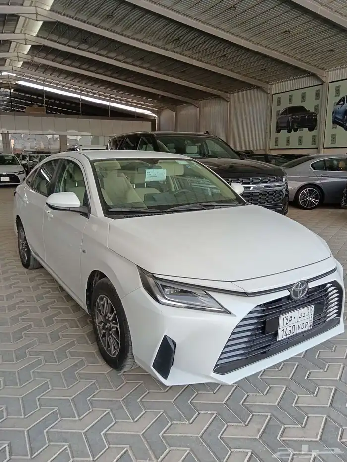 Toyota Yaris 2023 model 2