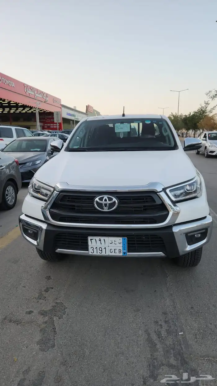 2026 Full Option Diesel Hilux with Manual Transmission 1