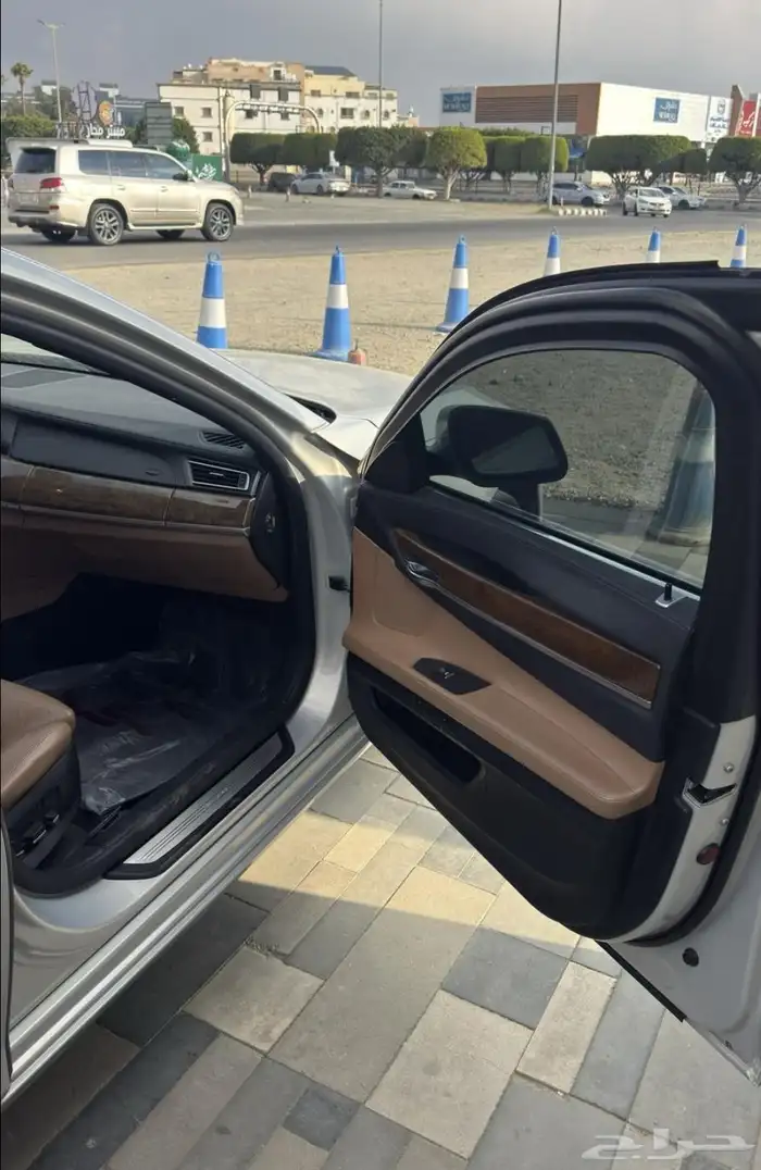 BMW 740 LI 2011 للبيع 6