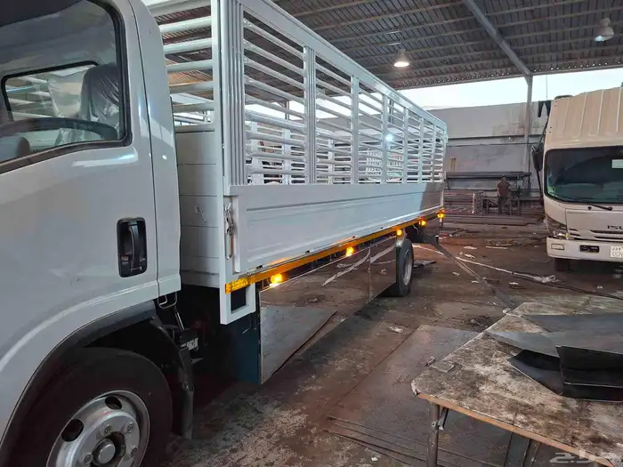 We provide metal grids refrigeration boxes and all metalwork 8