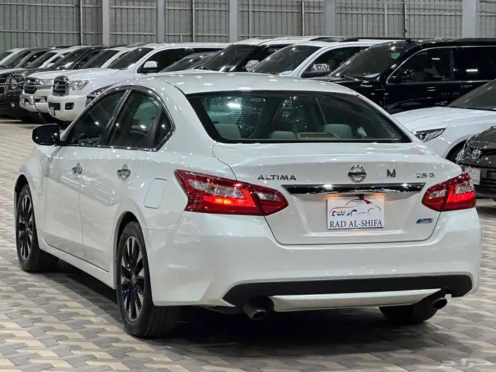 Altima 2016 Standard 8