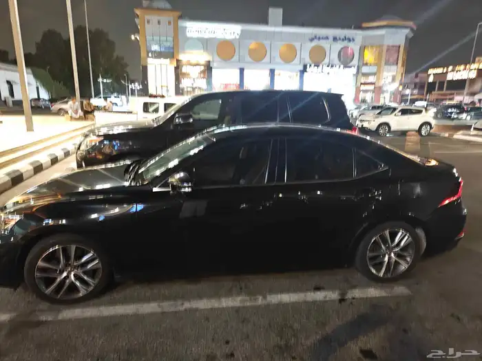 Lexus is 300 2020 2
