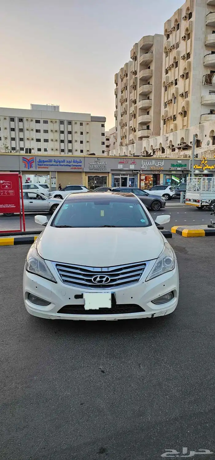 هيونداي ازيرا 2013 3