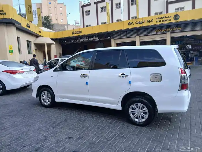 Toyota Innova 2012used for sale Manual Gasoline Mileage  5 4