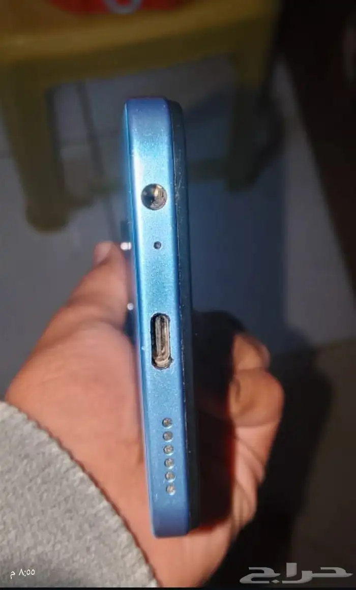 Itel A70 mobile phone with its box charger and unused earpho 3