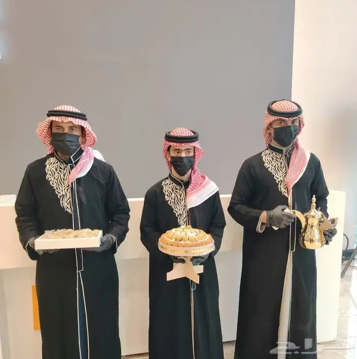 Coffee pourers and traveling coffee servers 1