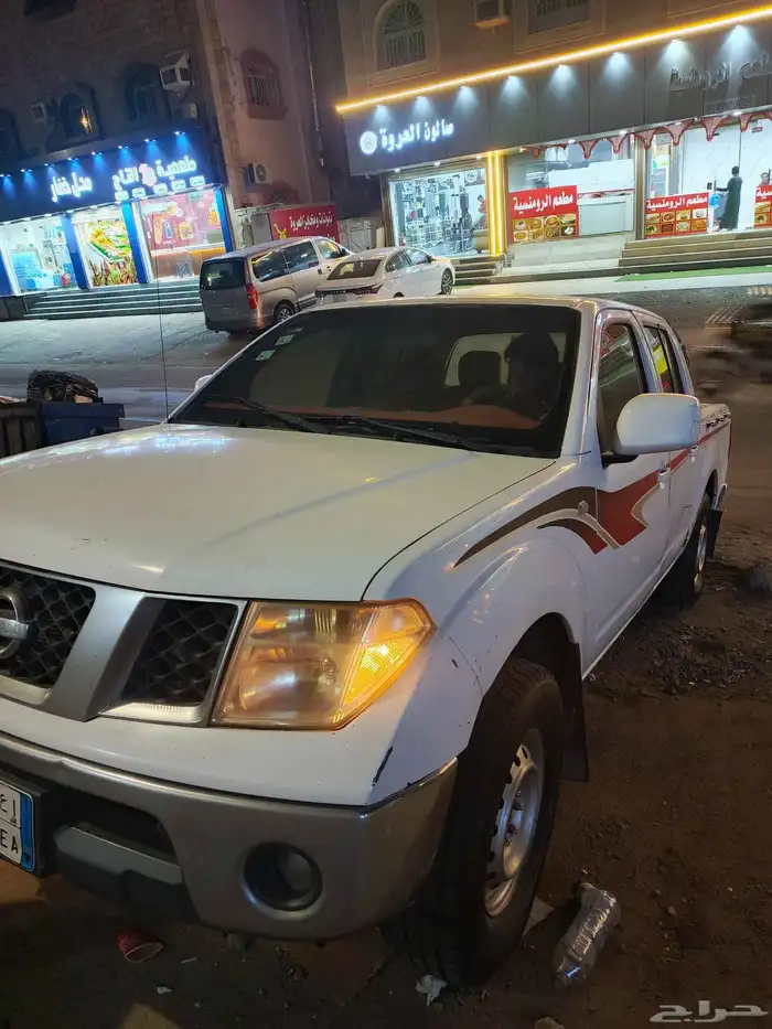 NISSAN NAVARA 2010 8