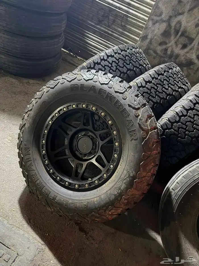 كفرات وجنوط اف 150 وكفرات بلاك بري نص حجري خوات الجديد 2