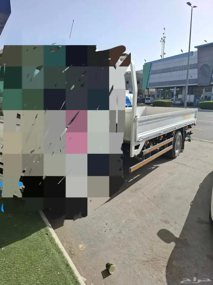 Isuzu Dyna box 450 190 1