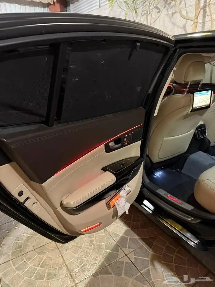 Kia K9 K9 11