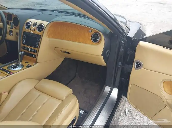 Bentley Flying Spur and GT spare parts clean Bentley salvage 7