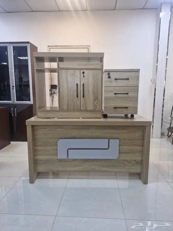 مكاتب كراسي 8