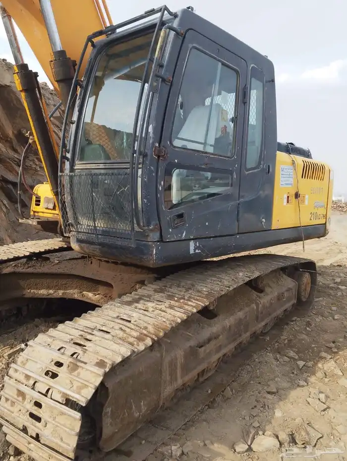 بوكلين حفر خزانات هد بيوت حفريات رقم تواصل 3