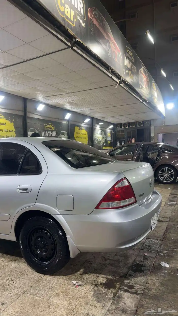 نيسان صني 2011 3