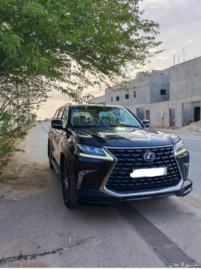 جيب لكزس LX 2021 بنزين الممشى 229 2