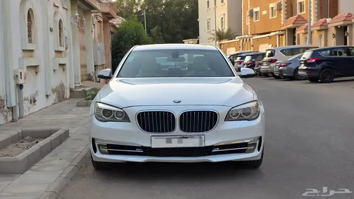 بي ام 730 موديل 2014 4