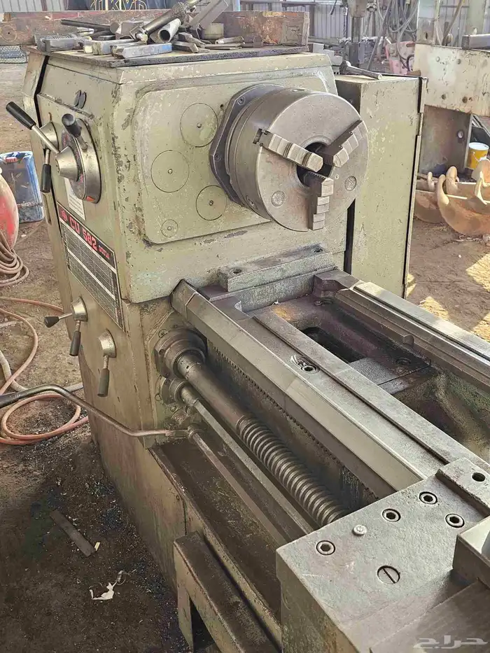 أغراض ورشة خراطة و حدادة كاملة للبيع 3