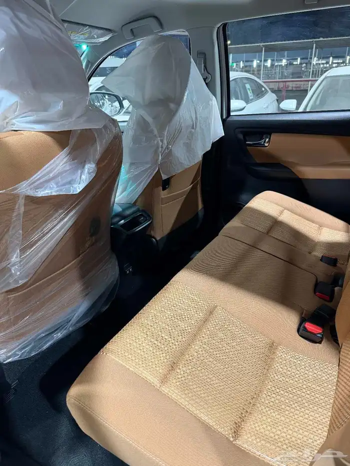 تويوتا فورتشنر بنزين GX موديل 26 6