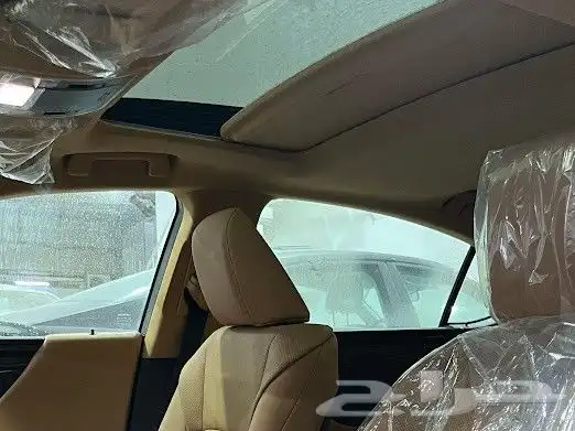 لكزس ES300h هيبرد موديل 2025 كاش واقساط 6