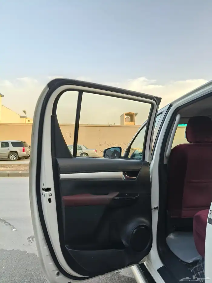 تويوتا هايلوكس غمارتين دبل 2018 10