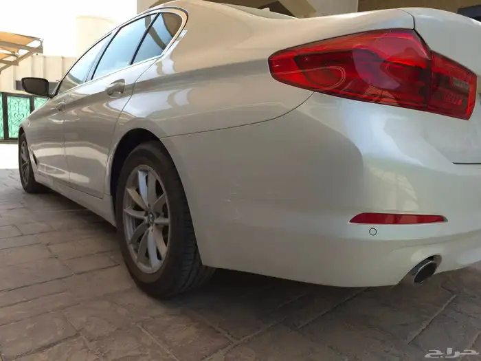 بي ام دبليو الفئة الخامسة مخزنه 2020 12