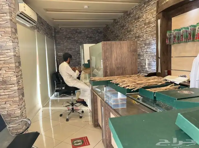 مسواك نقوه العلبة 16 عود ب 35 ريال 4