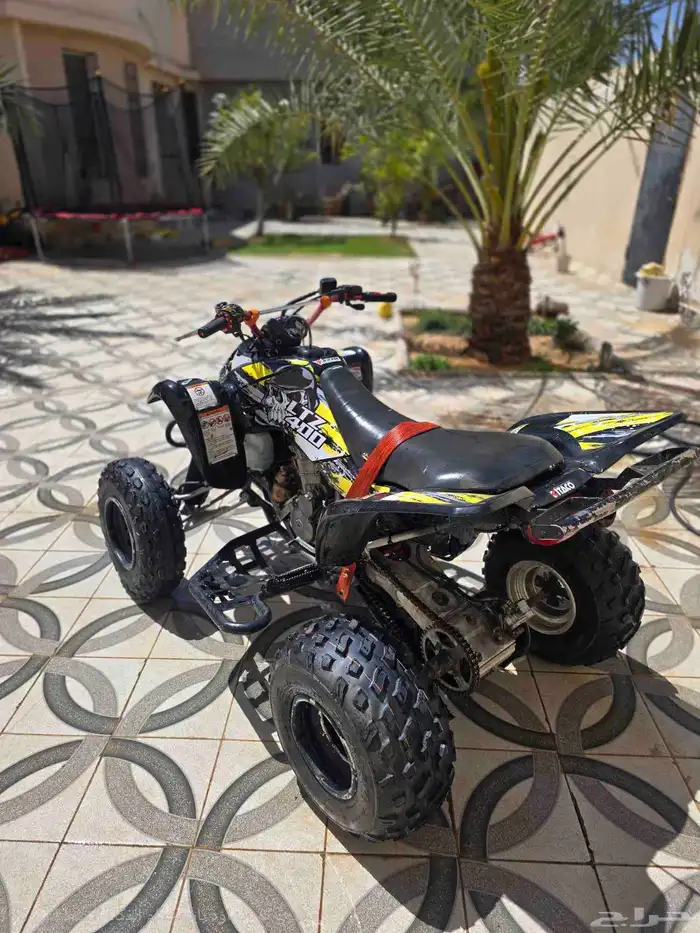 Suzuki Z 400 Motorcycle 1
