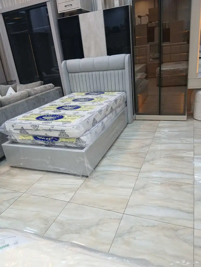 دولاب سراير تسريحه قمدينه طاولا تيلوزيون مراتب 7