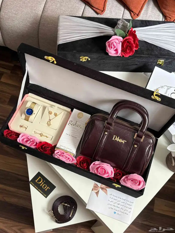 عرض الهدايا الفاخر   طقم ديور المتكامل إذا كنت تبحث 3