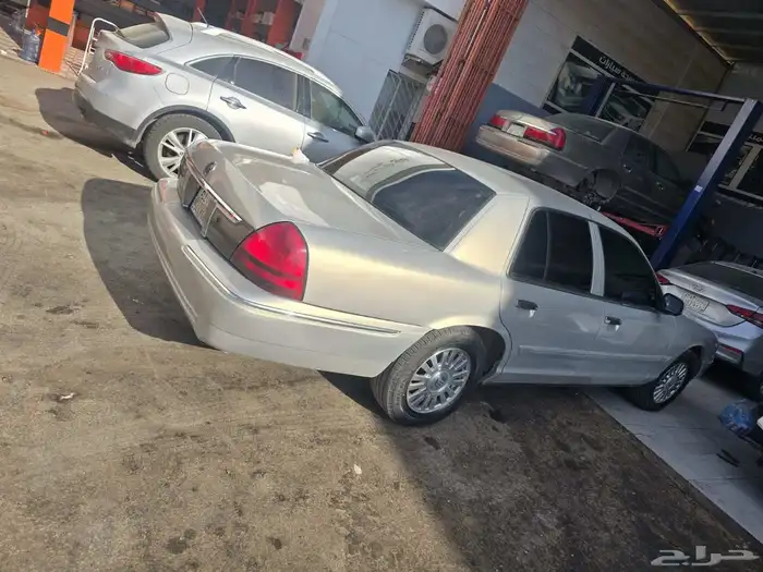 فورد ماركيز 2006 1