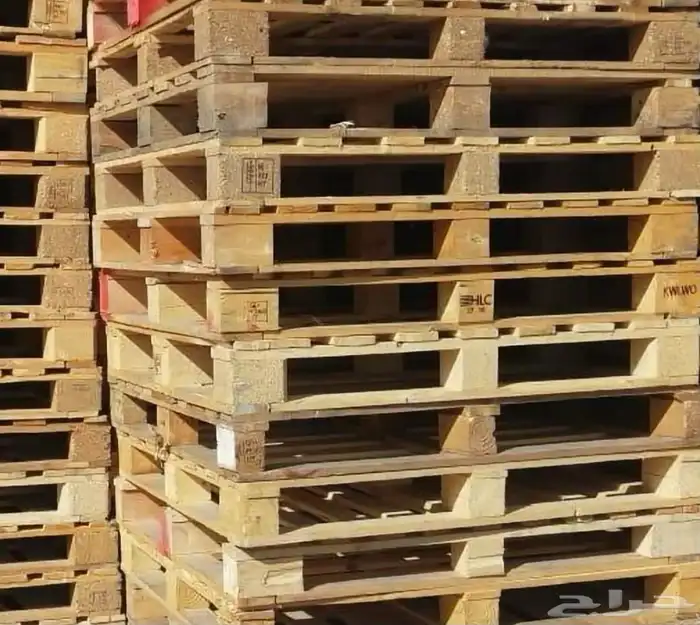 New and Used Wood and Plastic Pallets 6