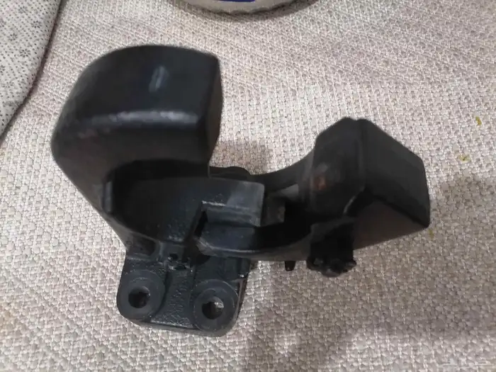 New genuine Nissan Patrol car remote rear tow hook for sale 2