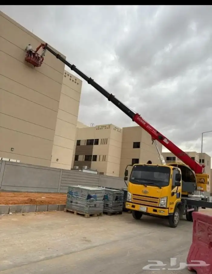Electric Scissor Lift Man Lift Crane Basket Rental 4